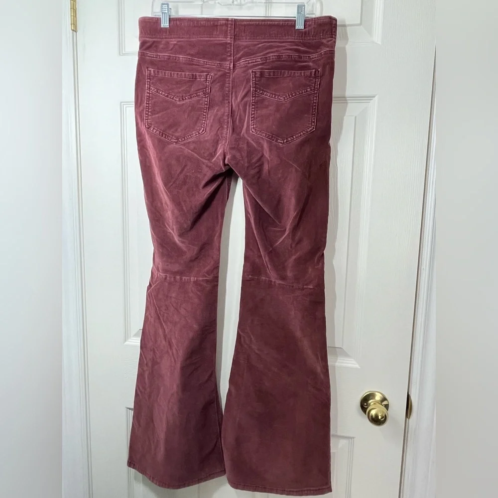 FREE PEOPLE We The Free Burgundy Flare Corduroy Elastic Waist Pants Size 31
